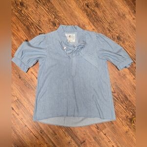 Shirt S/M chambray nwt Cupio puff shoulder tie cute prep faded blue